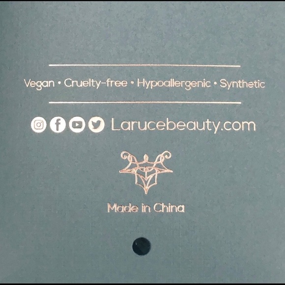 LARUCE 5 PC ESSENTIAL BRUSH SET| Host Pick - Picture 7 of 8